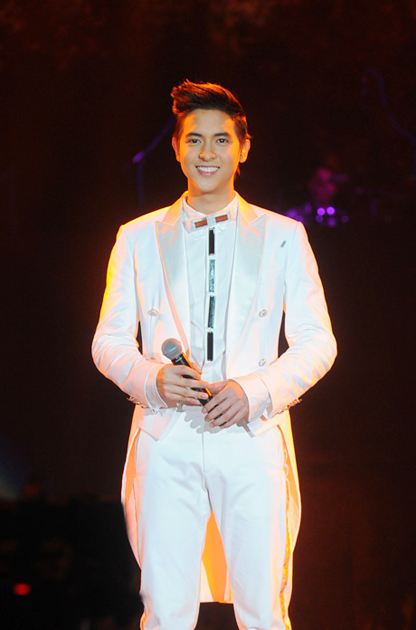 กรี๊ดๆๆ ฮอลแทบแตก เจมส์จิรายุ ทั้งร้อง เล่น เต้น แบบจัดเต็มในงาน Monkey King Fan Meeting เมื่อคืนนี้