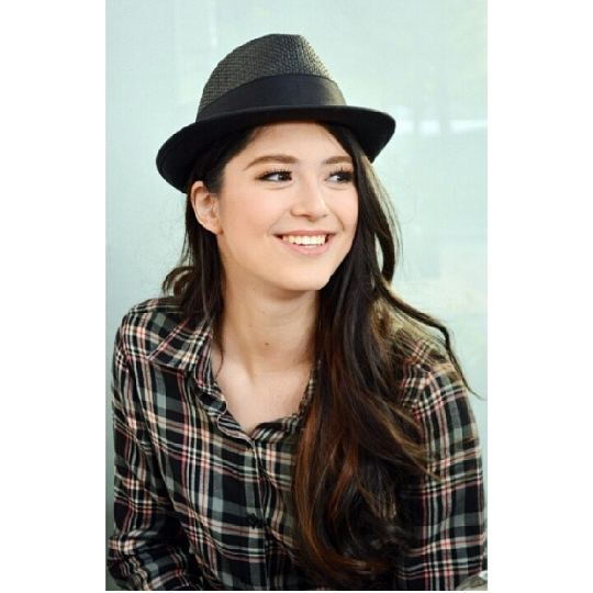 กลุ่มลูกสาว นายแม่ สะบันงา แต่ละคนสวย แซบ เวอร์
