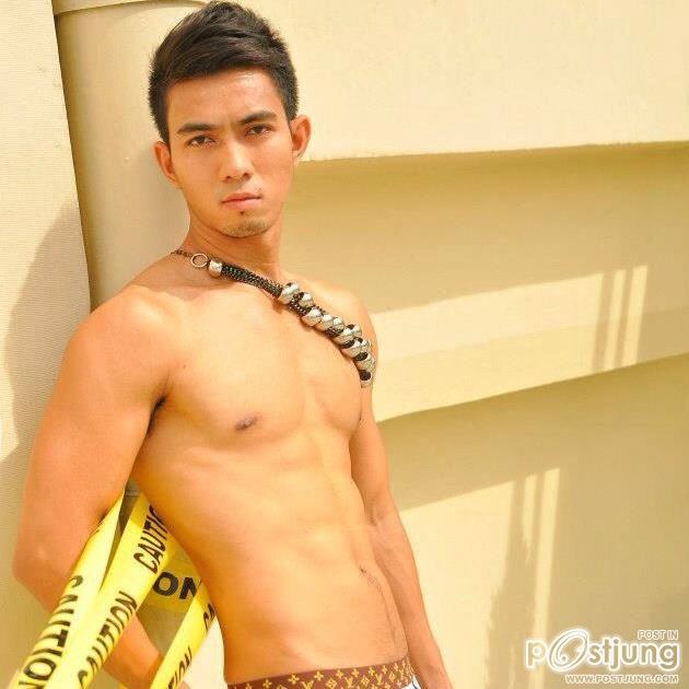 ถอดโชว์เรือนร่าง 450