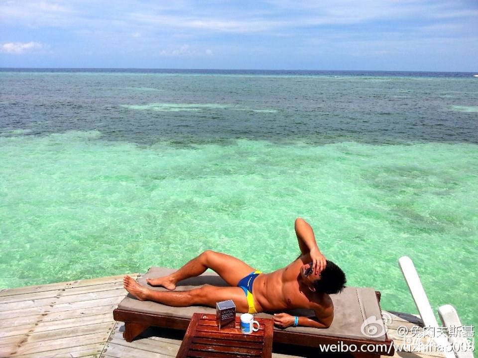 ถอดโชว์เรือนร่าง 450