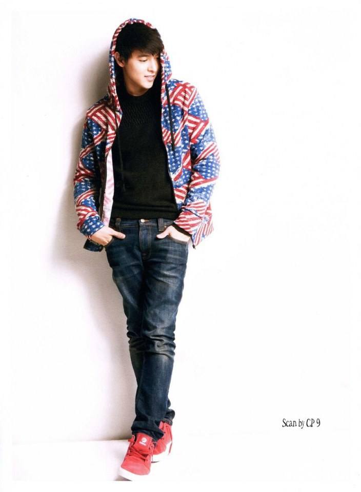(Scan) Photobook JAMES JI UP CLOSE AND PERSONAL IN KOREA