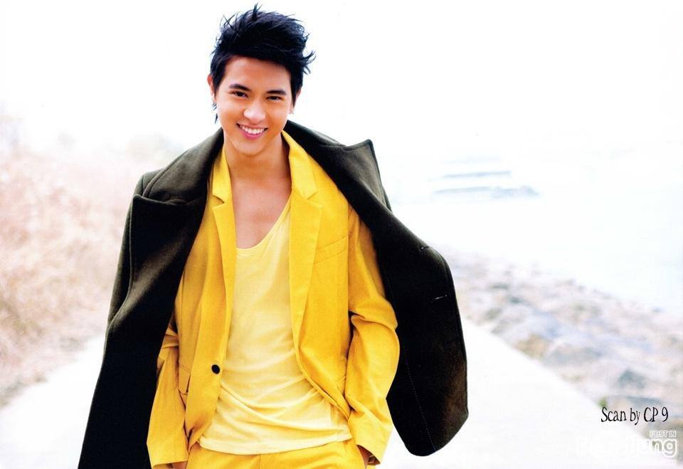 (Scan) Photobook JAMES JI UP CLOSE AND PERSONAL IN KOREA
