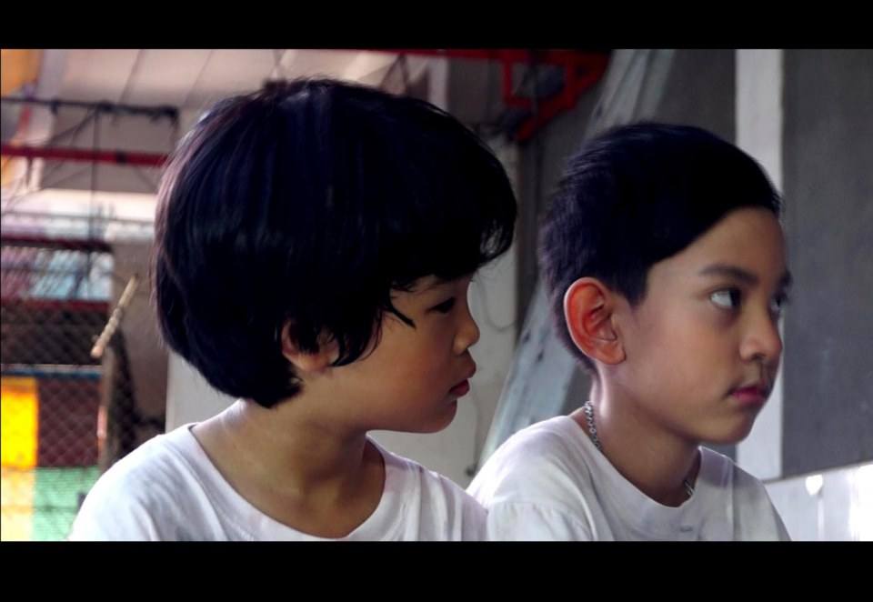 เบื้องหลังภาพยนตร์ "เดอะบอยอินเดอะดาร์คมูน"