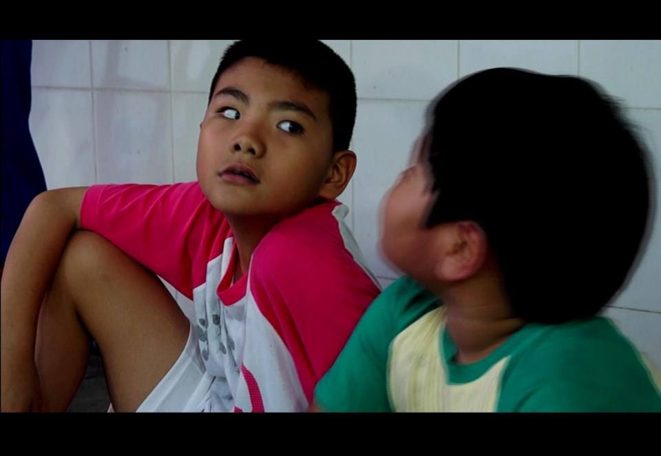 เบื้องหลังภาพยนตร์ "เดอะบอยอินเดอะดาร์คมูน"