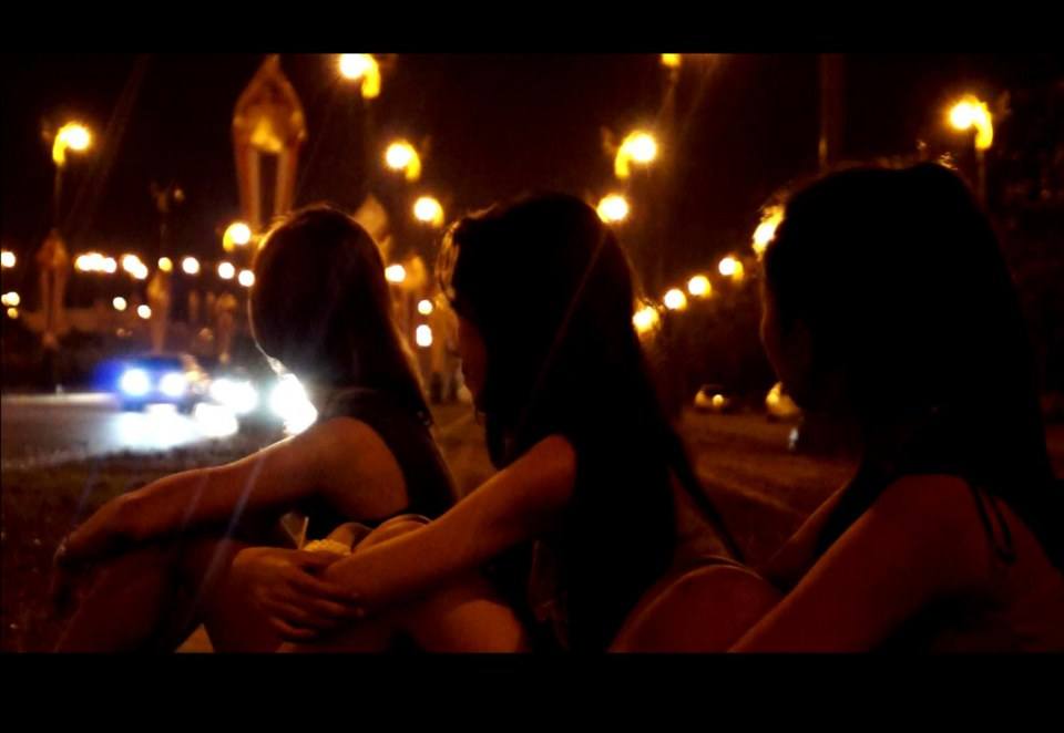 เบื้องหลังภาพยนตร์ "เดอะบอยอินเดอะดาร์คมูน"