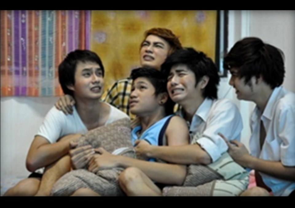 เบื้องหลังภาพยนตร์ "เดอะบอยอินเดอะดาร์คมูน"
