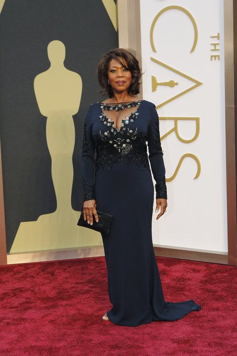 จัดเต็มกับภาพเหล่าดาราคนดังในชุดหรูเริ่ดบนพรมแดงงาน oscar ครั้งที่86 ที่เพิ่งผ่านไปสดๆร้อนๆจ้า (3)