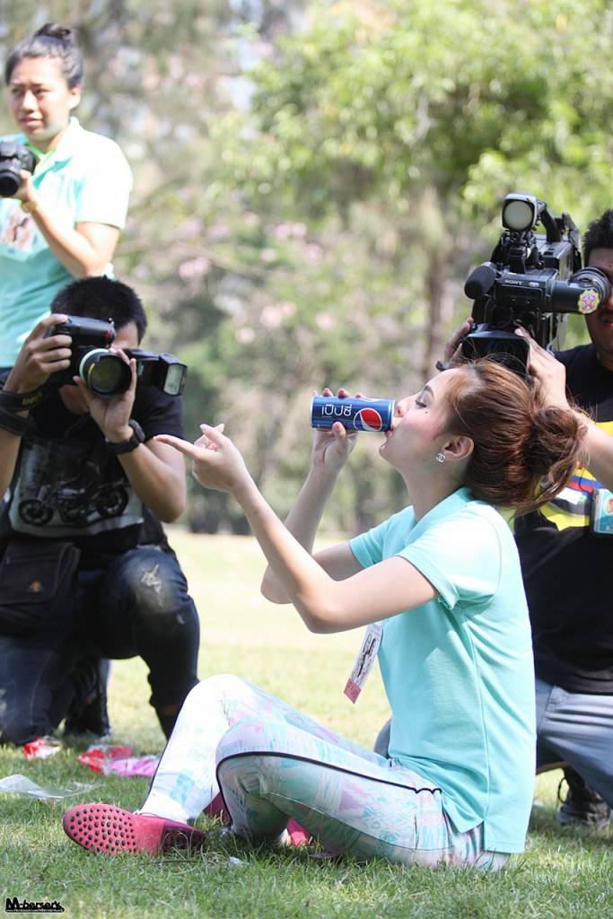 Kwan Usamanee &rsquo;s birthday & Fans meeting #4 [02/03/2014]