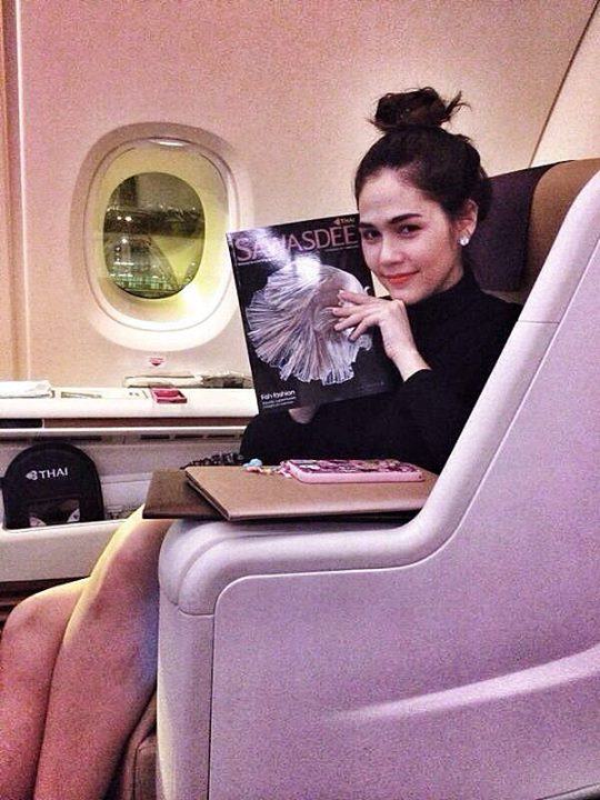 ชมพู่ อารยา L'Officiel Thailand