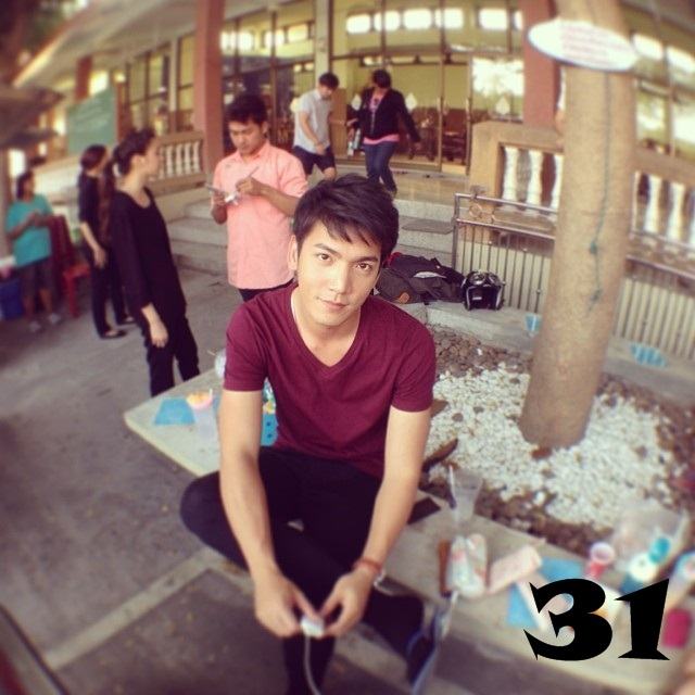มาดูอายุดาราชายกันดีกว่า