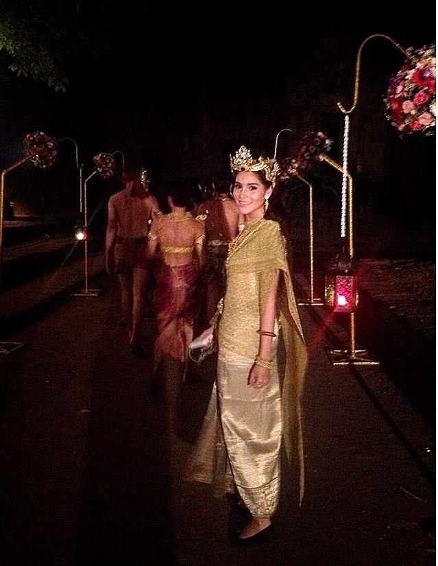 น้องกิฟท์ น้องโบว์ลิ่ง น้องใบเตย...กับการแสดงแสงสีเสียง จังหวัดบุรีรัมย์
