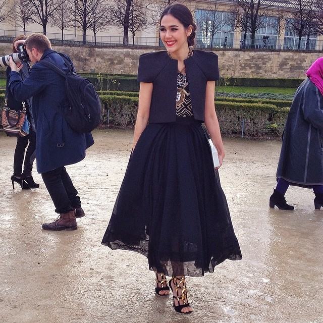 ชมพู่ อารยา กับชุดหรูระดับไฮเอนด์ สวยเริ่ดเฉิดฉาย ณ งาน Paris แฟชั่นวีค