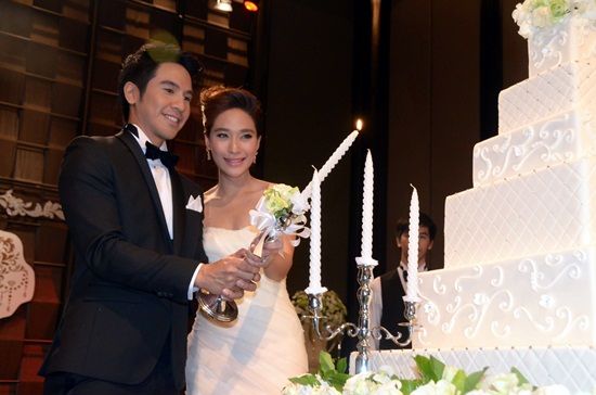 สามีตีตรา คืนนี้ พบกับฉากแซ่บ จะได้เเต่งงานกันหรือไม่