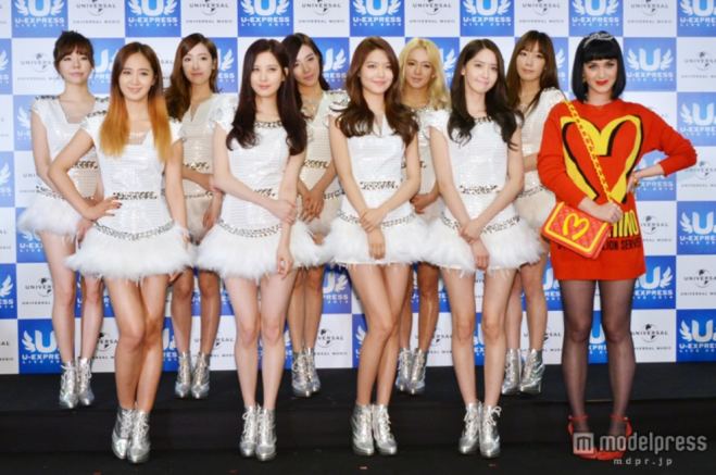 การเจอกันของราชินีเพลงป็อปฝั่งตะวันตก และตะวันออก Girl's Generation และ Katy Perry !
