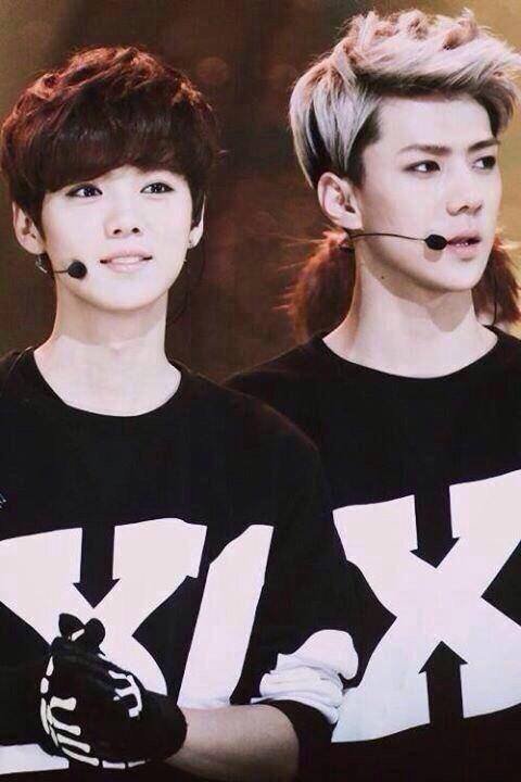 EXO อซฟ.