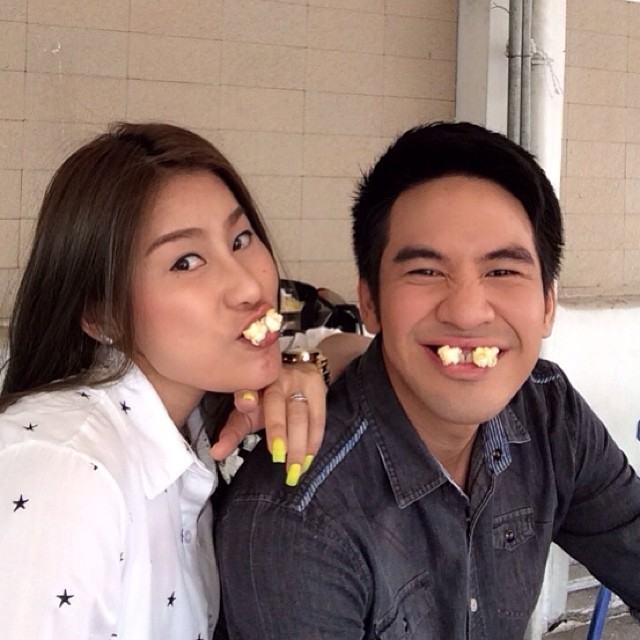 รักออกฤทธิ์ ละครคอมเมดี้กุ๊กกิ๊กน่ารักที่เตรียมออนแอร์เร็วๆนี้ เรามาดูภาพเบื้องหลังสุดฮากันเลยค่ะ!!