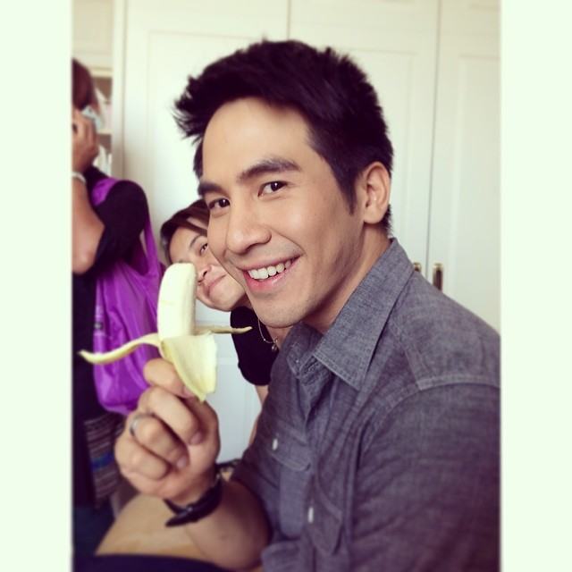 รักออกฤทธิ์ ละครคอมเมดี้กุ๊กกิ๊กน่ารักที่เตรียมออนแอร์เร็วๆนี้ เรามาดูภาพเบื้องหลังสุดฮากันเลยค่ะ!!