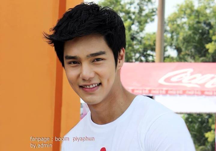 หล่อทะลุถึงหัวใจแท้ๆ  [  บูม ปิยพันธ์ ขำกฤษ ] สุดที่ฮักของข้อย