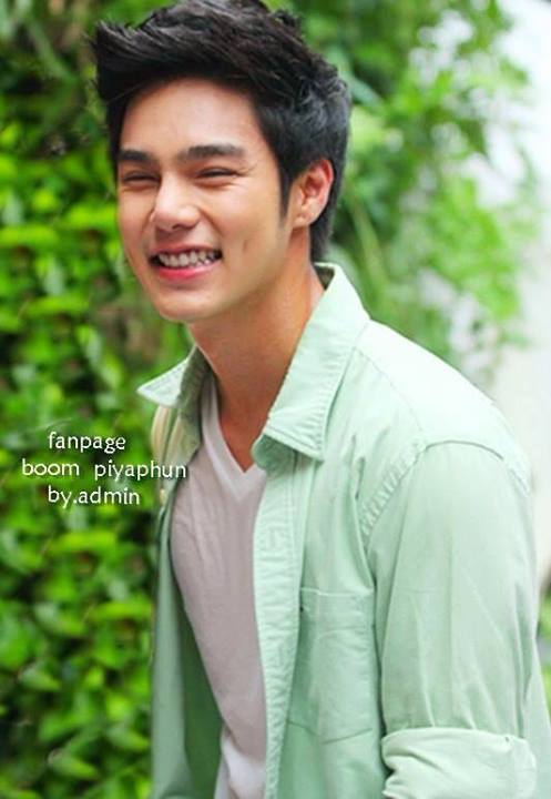 หล่อทะลุถึงหัวใจแท้ๆ  [  บูม ปิยพันธ์ ขำกฤษ ] สุดที่ฮักของข้อย