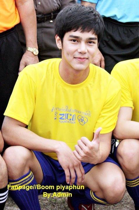 หล่อทะลุถึงหัวใจแท้ๆ  [  บูม ปิยพันธ์ ขำกฤษ ] สุดที่ฮักของข้อย