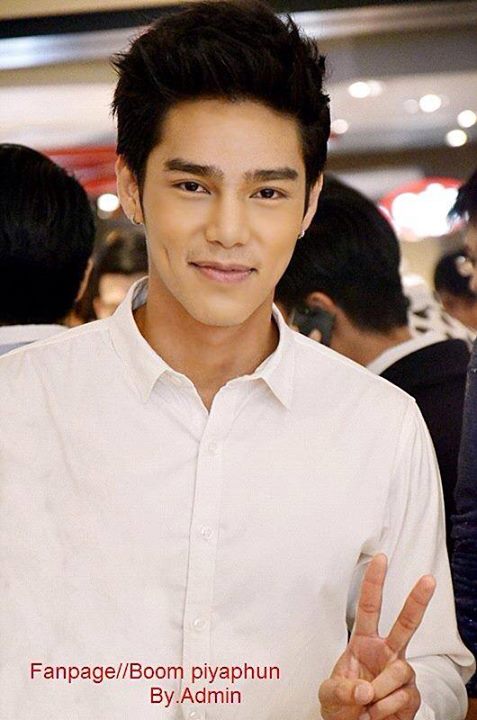 หล่อทะลุถึงหัวใจแท้ๆ  [  บูม ปิยพันธ์ ขำกฤษ ] สุดที่ฮักของข้อย