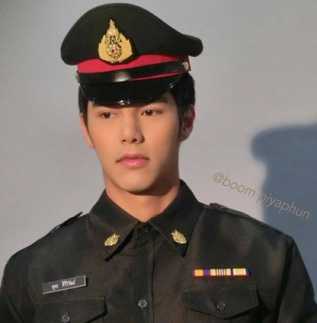 หล่อทะลุถึงหัวใจแท้ๆ  [  บูม ปิยพันธ์ ขำกฤษ ] สุดที่ฮักของข้อย