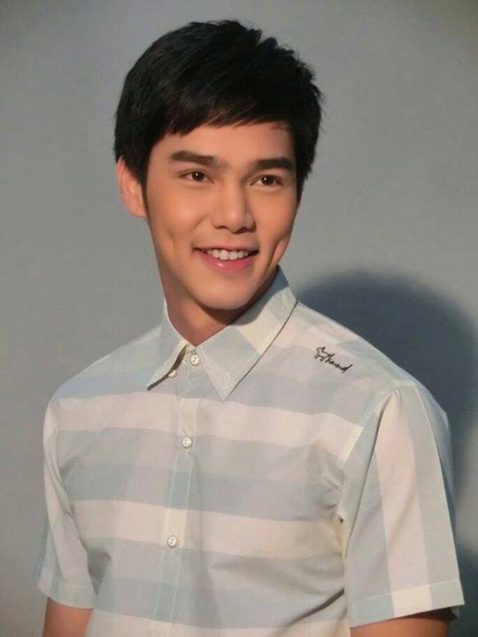 หล่อทะลุถึงหัวใจแท้ๆ  [  บูม ปิยพันธ์ ขำกฤษ ] สุดที่ฮักของข้อย