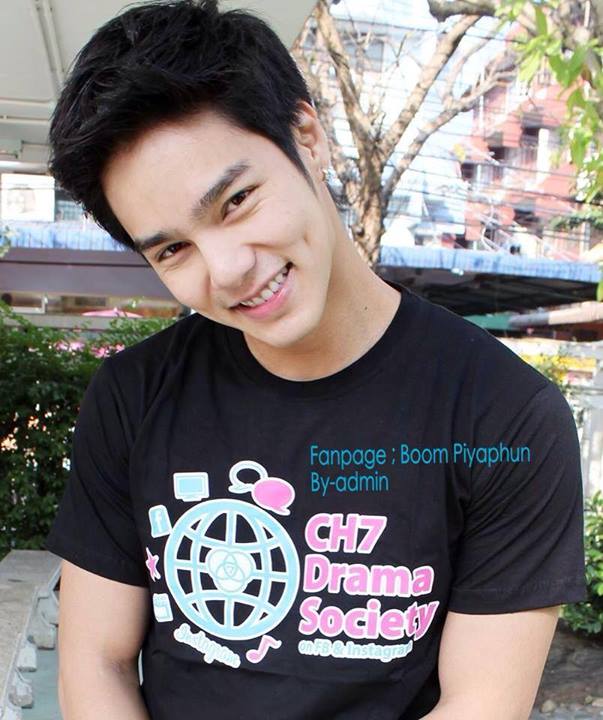 หล่อทะลุถึงหัวใจแท้ๆ  [  บูม ปิยพันธ์ ขำกฤษ ] สุดที่ฮักของข้อย