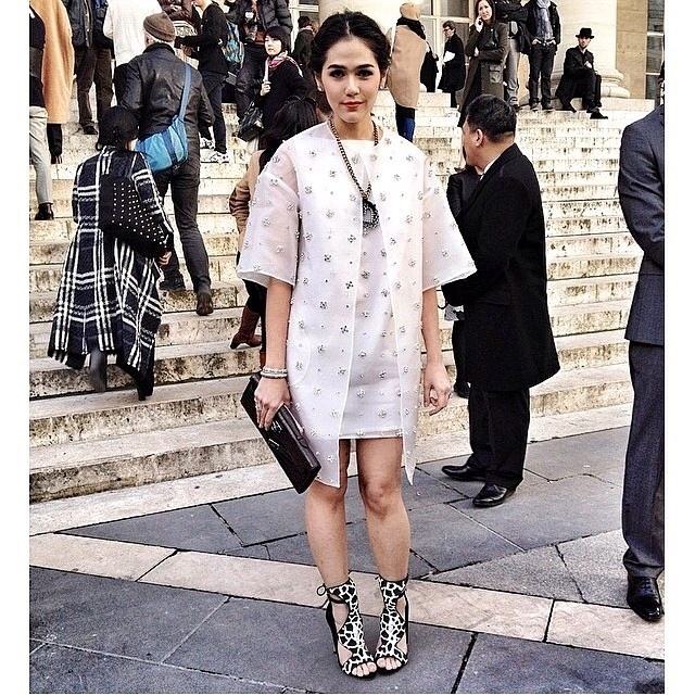 "ชมพู่ อารยา " งานปารีสแฟชั่นวีค 2014 วันสุดท้าย@ Hermes fashion show