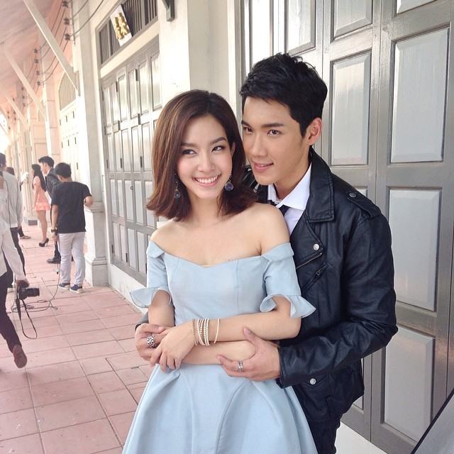 เอ็กแซ็กท์ บวงสรวงละครควบ 2 ฝันเฟื่อง , เงาใจ