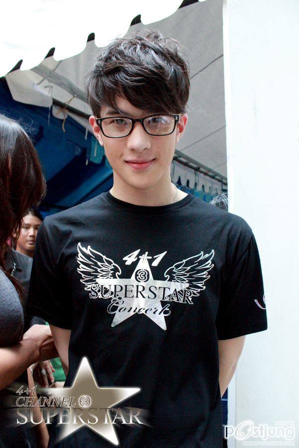 เจมส์ มาร์