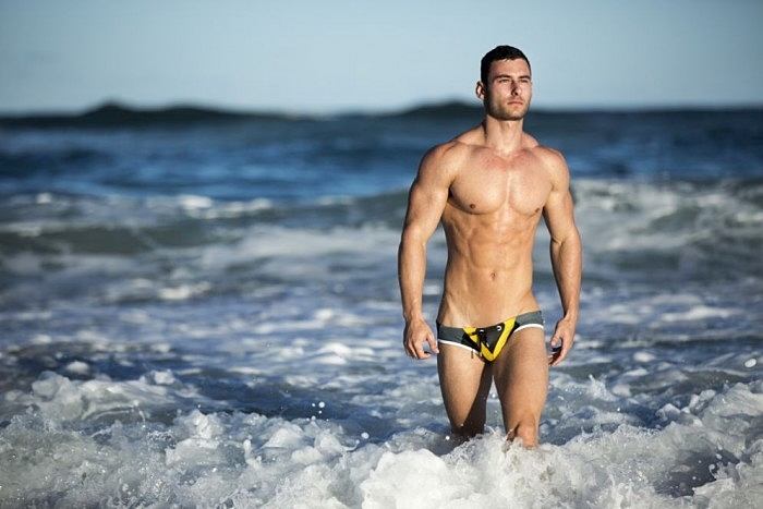zeus men 166