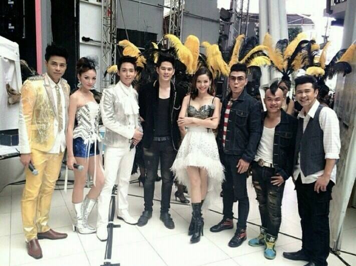 เก็บตก หางเครื่อง บุกเวที 7 สีคอนเสิร์ต เมื่อวานนี้