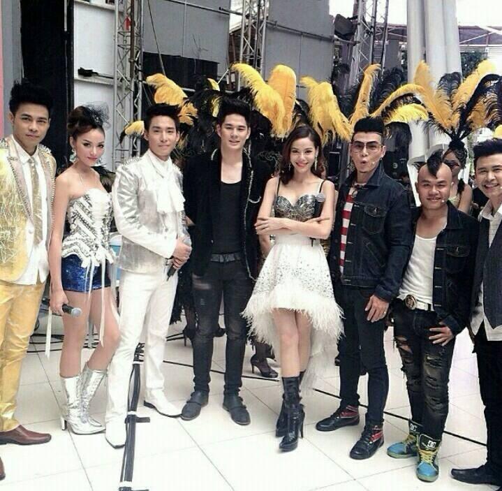 เก็บตก หางเครื่อง บุกเวที 7 สีคอนเสิร์ต เมื่อวานนี้