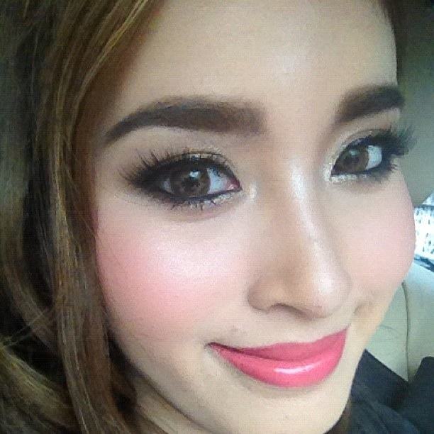 ปอย ตรีชฎา สาวเทียมที่เพียบพร้อมทุกอย่างจนสาวแท้ยังต้องยอมสยบ