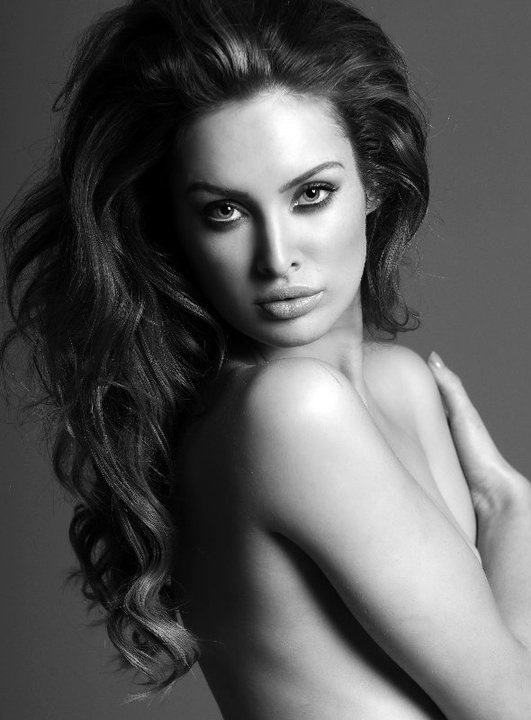เสน่ห์สาวในตาฟ้า Rozanna Purcell Miss Ireland Universe 2010
