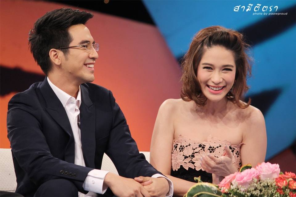 โป๊ป ธนวรรธน์ , พลอย เฌอมาลย์ & จุ๋ย วรัทยา @ รายการทูไนท์โชว์ (10-3-14)