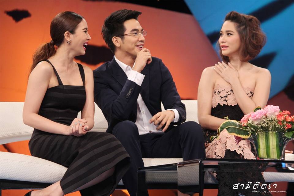 โป๊ป ธนวรรธน์ , พลอย เฌอมาลย์ & จุ๋ย วรัทยา @ รายการทูไนท์โชว์ (10-3-14)