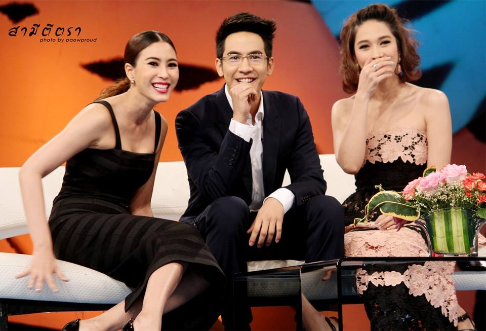 โป๊ป ธนวรรธน์ , พลอย เฌอมาลย์ & จุ๋ย วรัทยา @ รายการทูไนท์โชว์ (10-3-14)