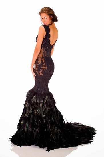 รวมชุดราตรีสีดำสุดหรู Evening Gowns 3