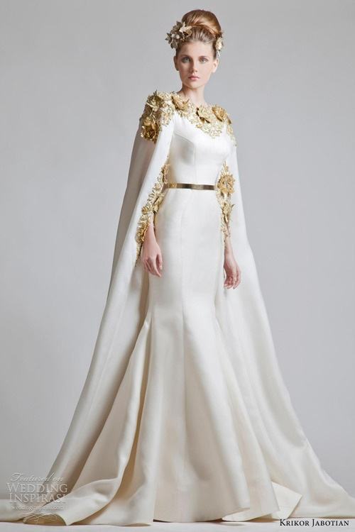 ชุดราตรีสีขาว White Gvening Gowns 4