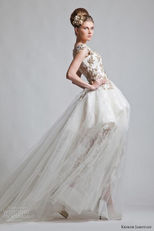 ชุดราตรีสีขาว White Gvening Gowns 4