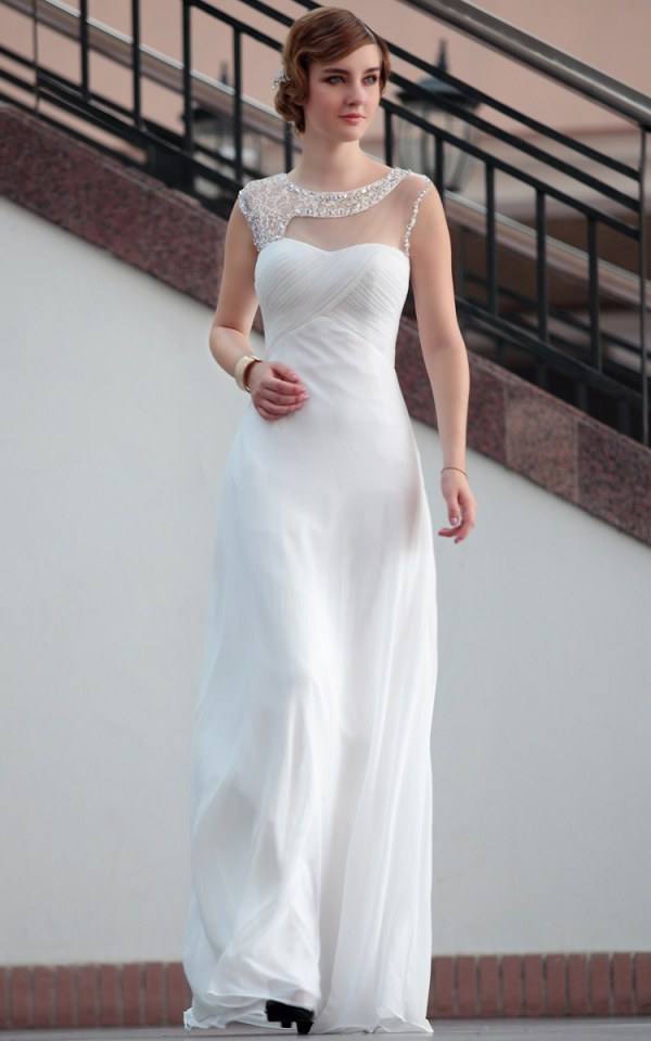 ชุดราตรีสีขาว White Gvening Gowns 4