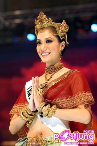 Miss Thailand Universe 2001-2013 ในชุดประจำชาติ