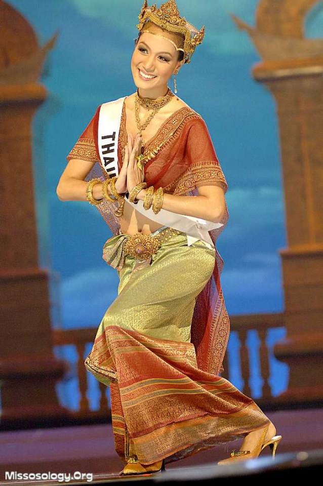 Miss Thailand Universe 2001-2013 ในชุดประจำชาติ
