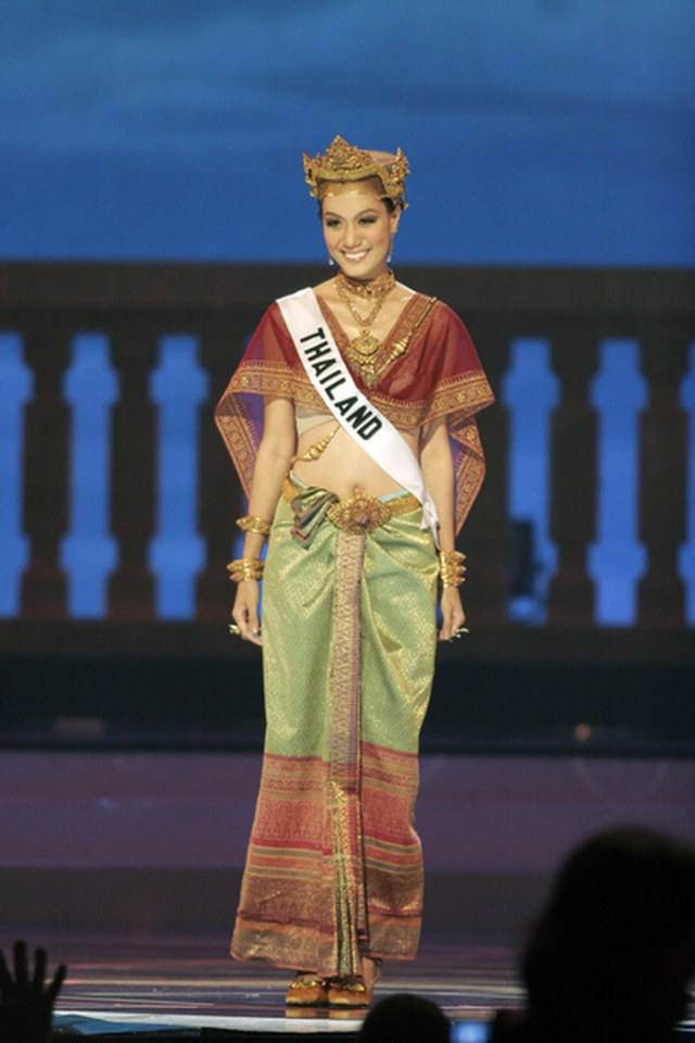 Miss Thailand Universe 2001-2013 ในชุดประจำชาติ