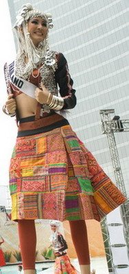Miss Thailand Universe 2001-2013 ในชุดประจำชาติ