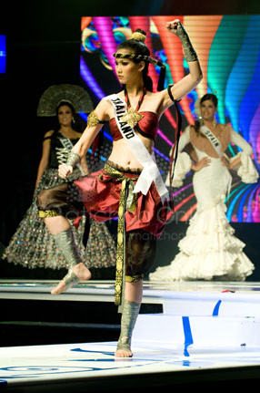 Miss Thailand Universe 2001-2013 ในชุดประจำชาติ
