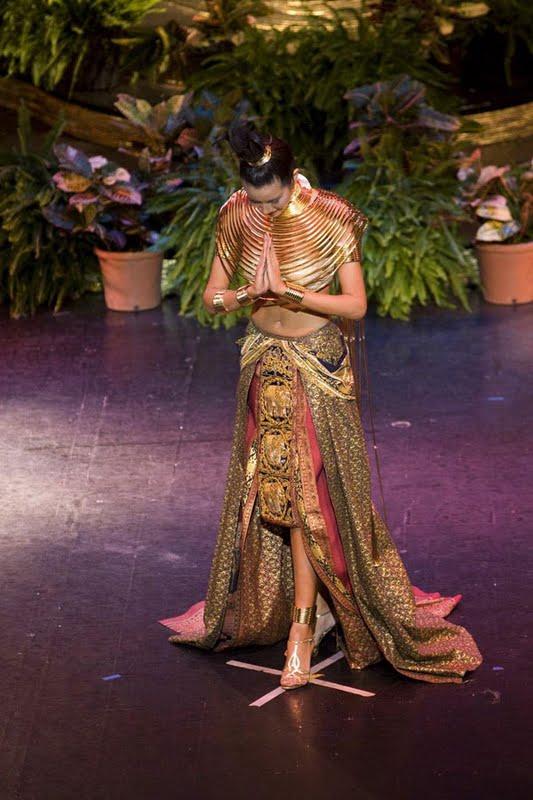 Miss Thailand Universe 2001-2013 ในชุดประจำชาติ