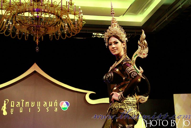 Miss Thailand Universe 2001-2013 ในชุดประจำชาติ